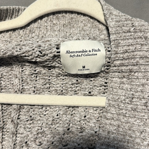 Cardigan - Picture 2 of 2